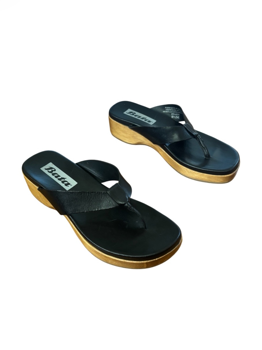 Vintage Y2K Minimalist Bata Leather Thong Sandals